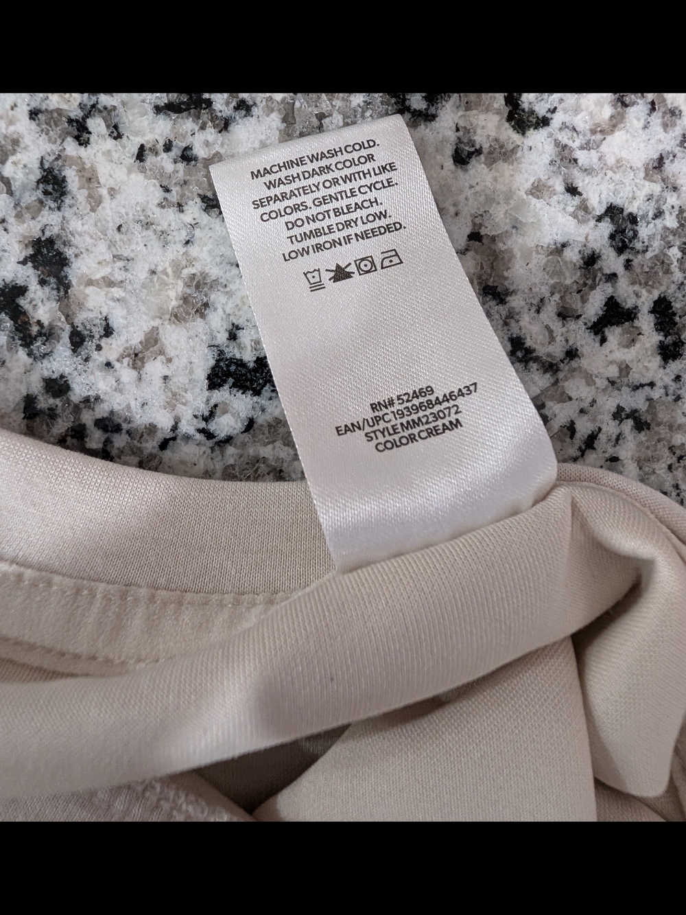 2 Pcs Member's Mark Women's Short-Sleeve Crewneck T-Shirt & Shorts Beige Size L - Picture 6 of 14